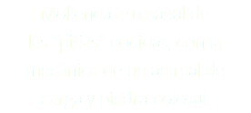 Molienda artesanal de  las “piñas” cocidas, con la mecánica de un animal de  carga y piedra colosal.